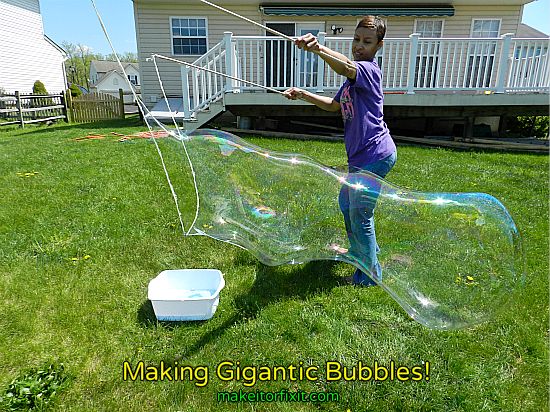 Making Gigantic Bubbles!